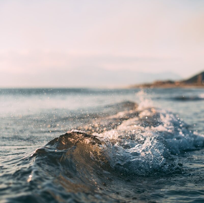 ocean wave at beach